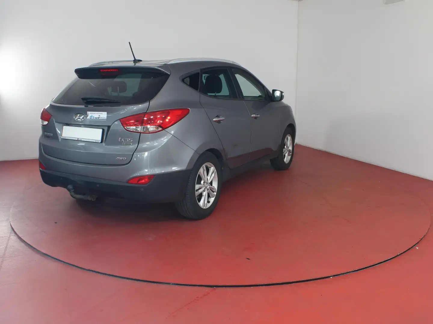 Hyundai iX35 2.0CRDi TÜV bis 04/2027 Rückfahrkamera Sitzheizun Серебристый - 2
