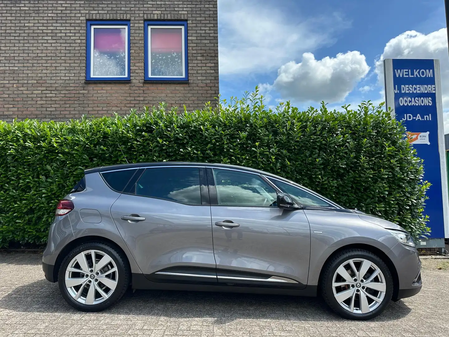 Renault Scenic 1.3 TCe Limited Climate C, Cruise C, Navigatie, Ca Grijs - 2
