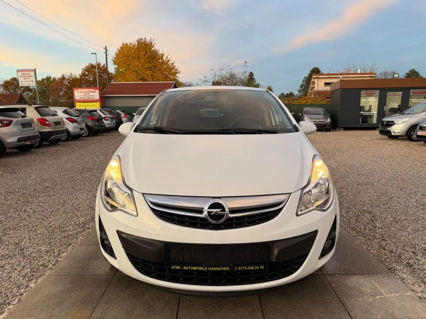 Opel Corsa D Active Sportsitze Sport Lenkrad Blanc - 2