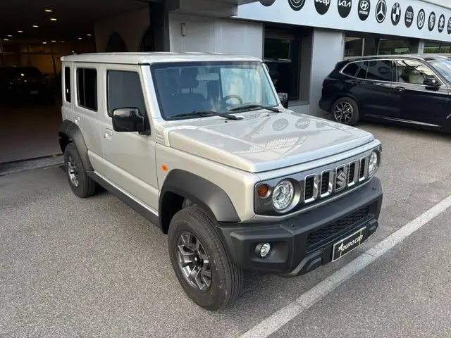 Suzuki Jimny GLX 5-dr 1.5L Gasoline 4WD 5MT