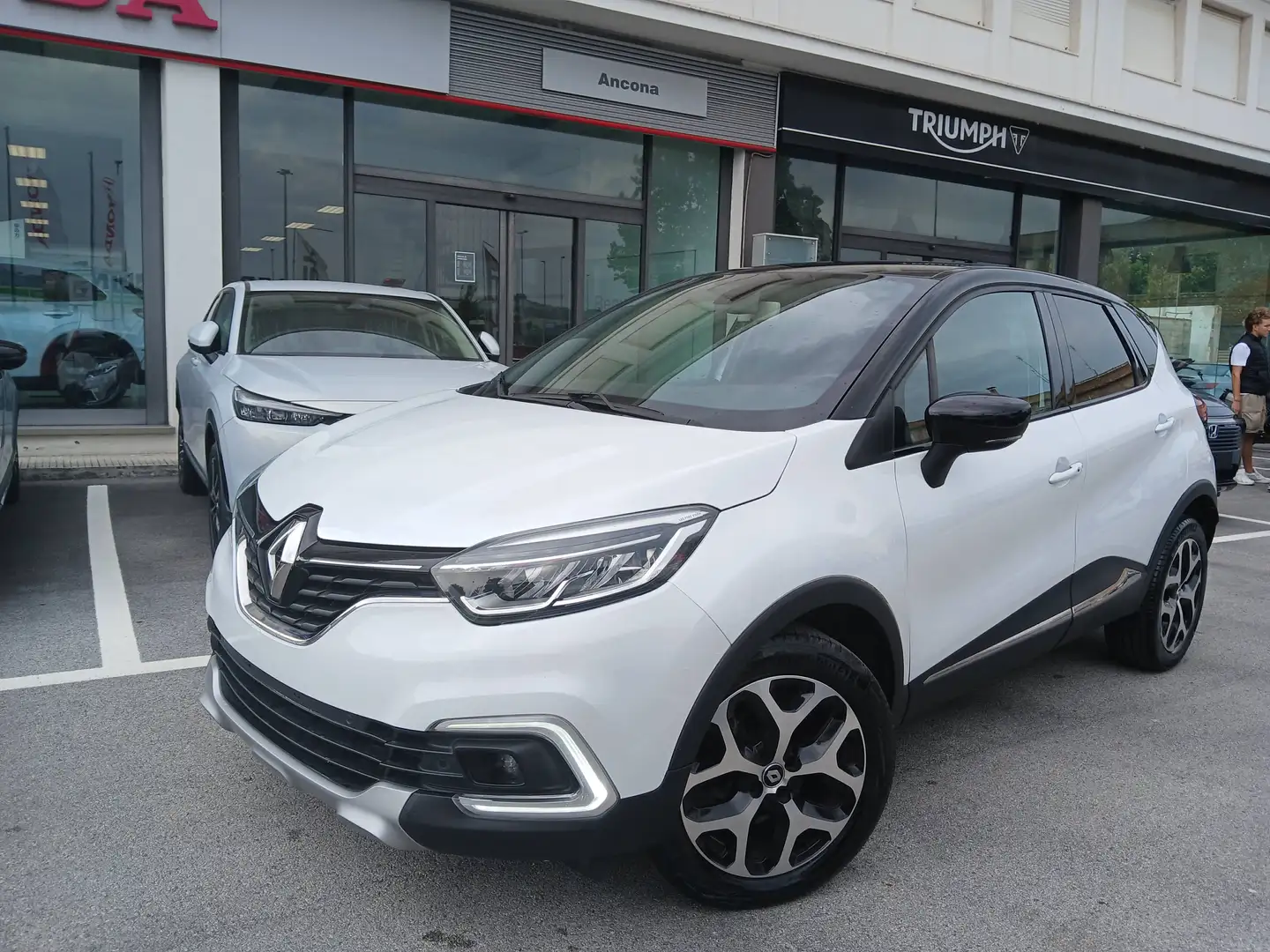 Renault Captur Captur 0.9 tce Intens 90cv Bianco - 1