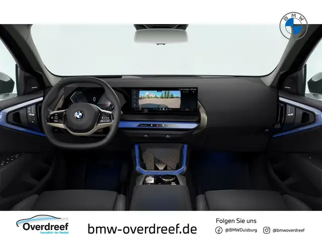 BMW X3 view 4