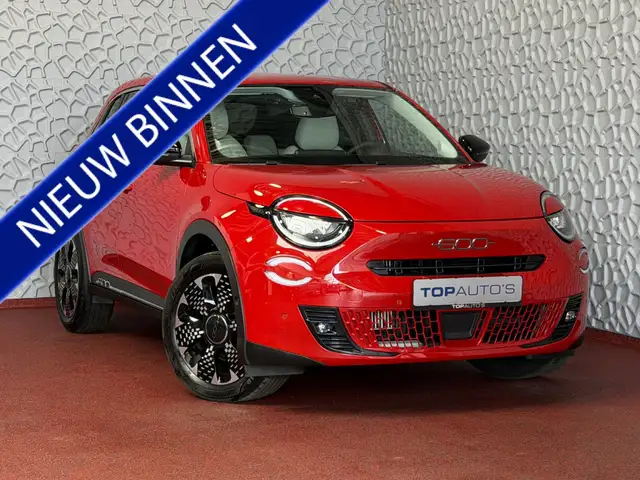 Fiat 600 1.2 LA PRIMA STOELVERW. ELEK.KLEP LEER MASSAGE CAM