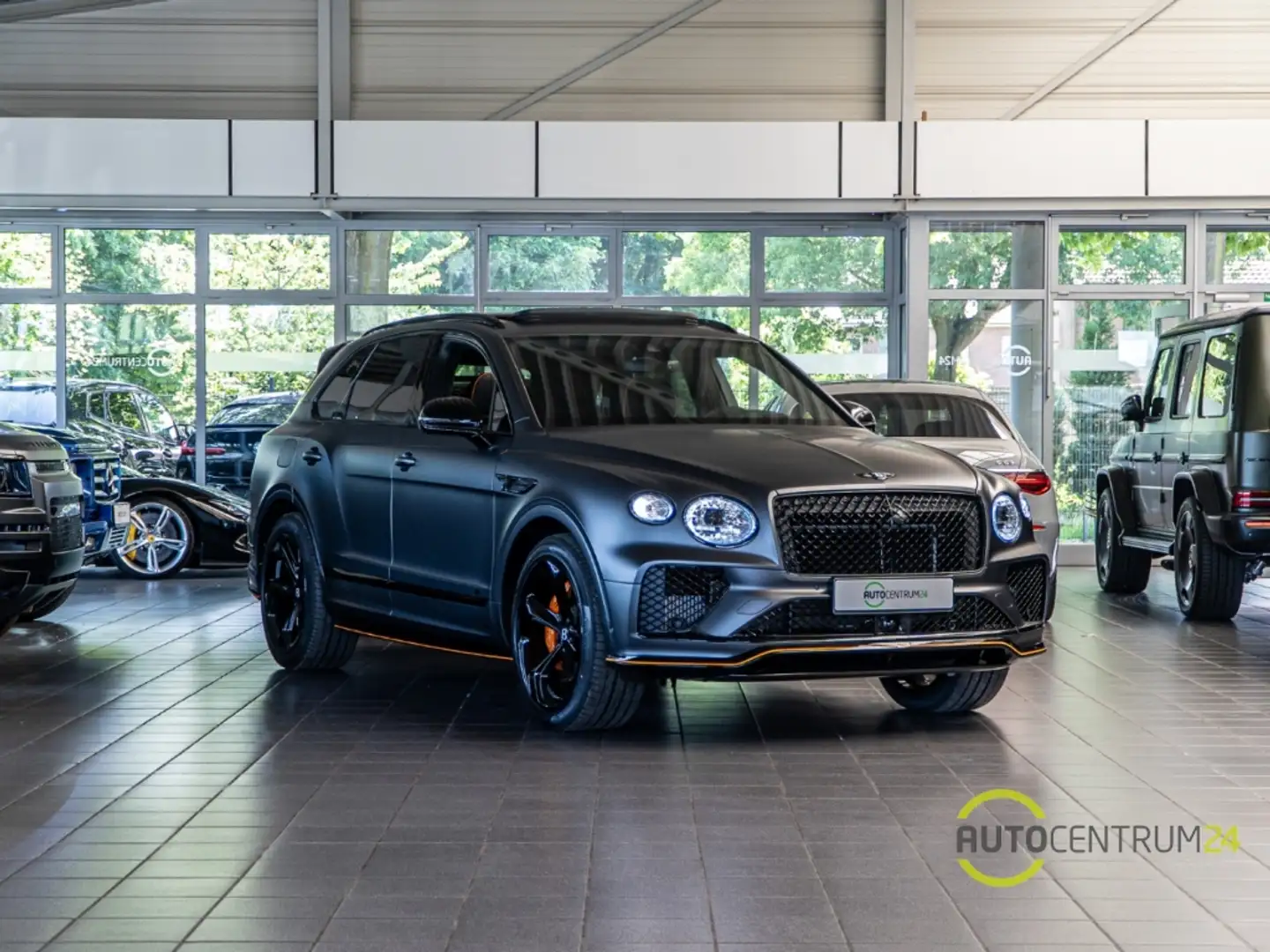 Bentley Bentayga S BLACK EDITION HYBRID Diamond 22-Zoll Noir - 1