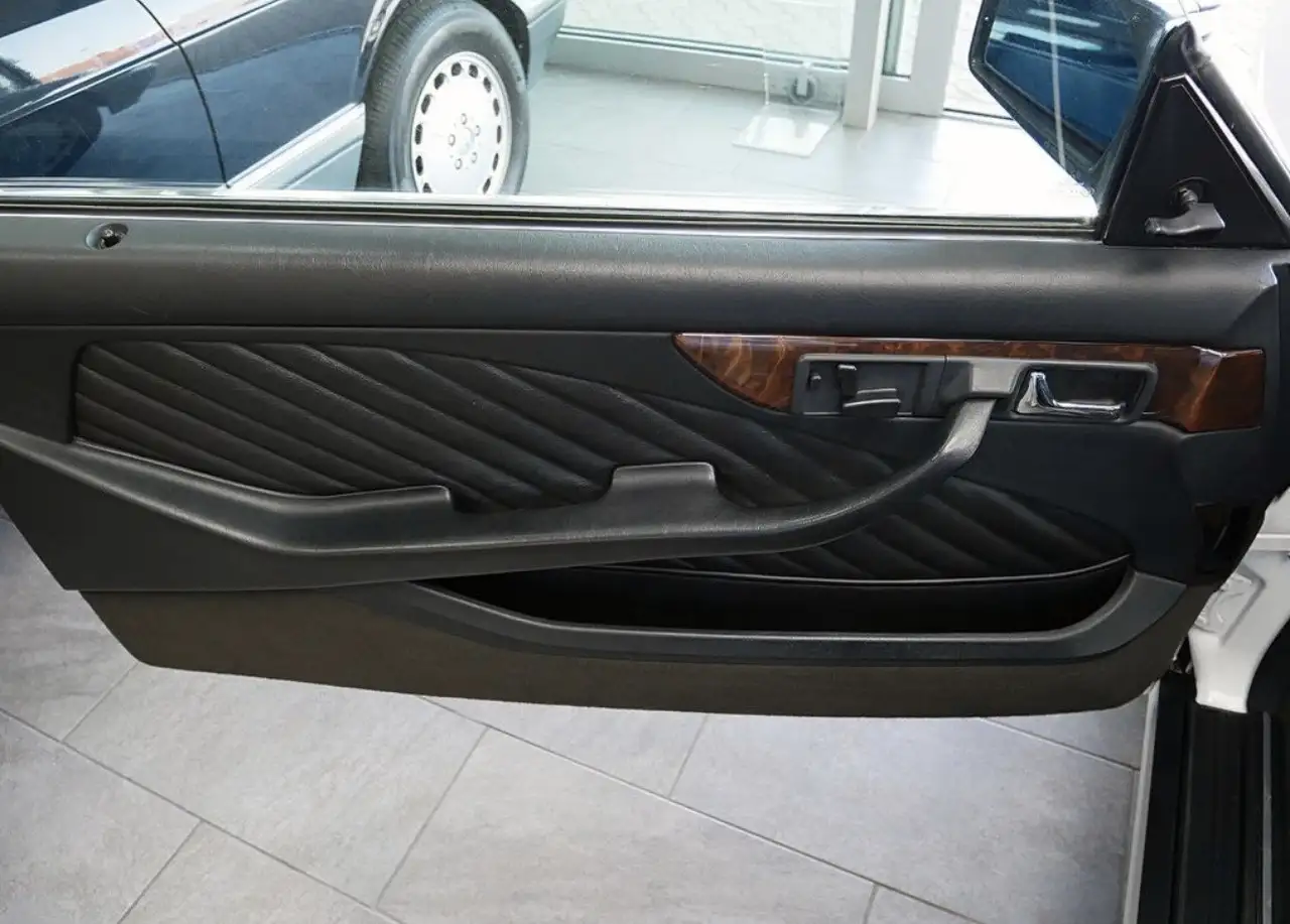 Mercedes-Benz 500 SEC, foto 9