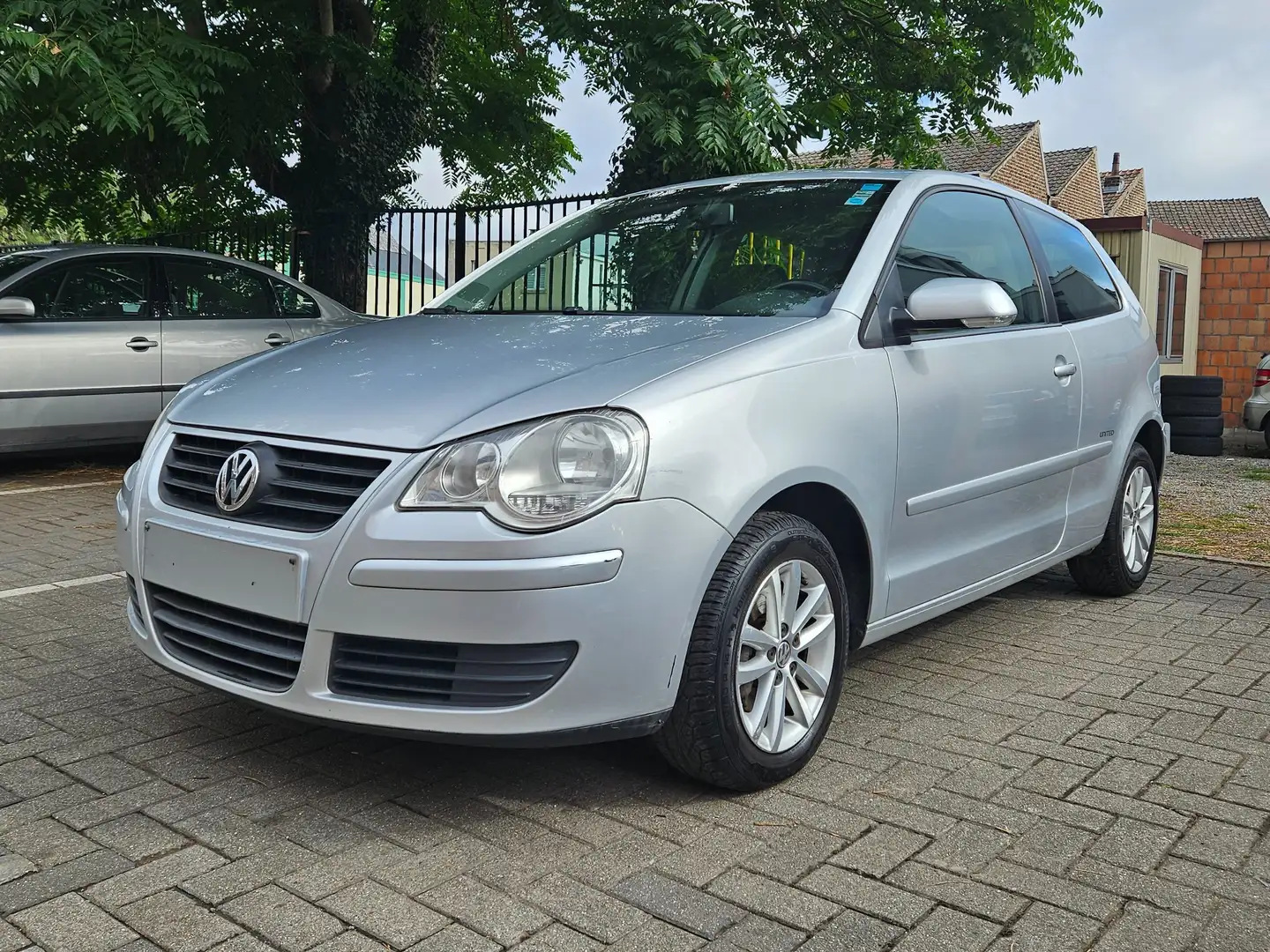 Volkswagen Polo Polo 1.2i Trendline Grigio - 1