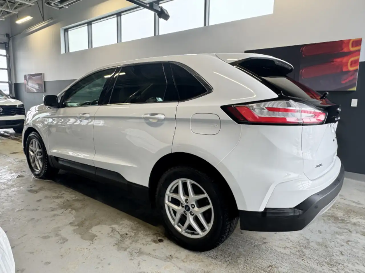 Ford Edge снимка Ford Edge