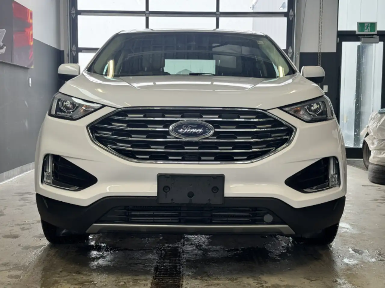Ford Edge снимка Ford Edge