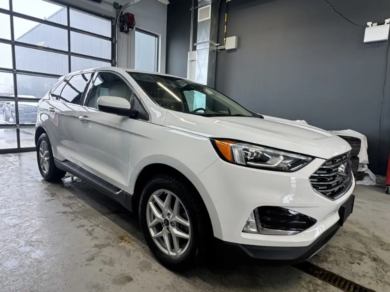 Ford Edge снимка Ford Edge