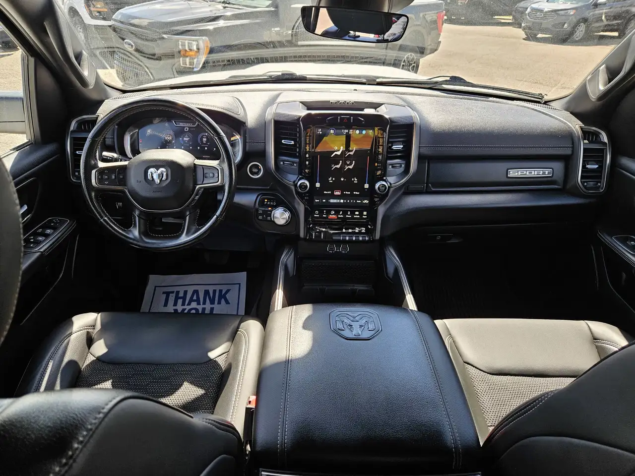 RAM 1500 снимка RAM 1500