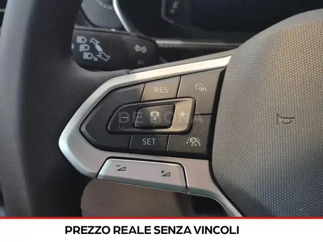 Volkswagen T-Cross view 7