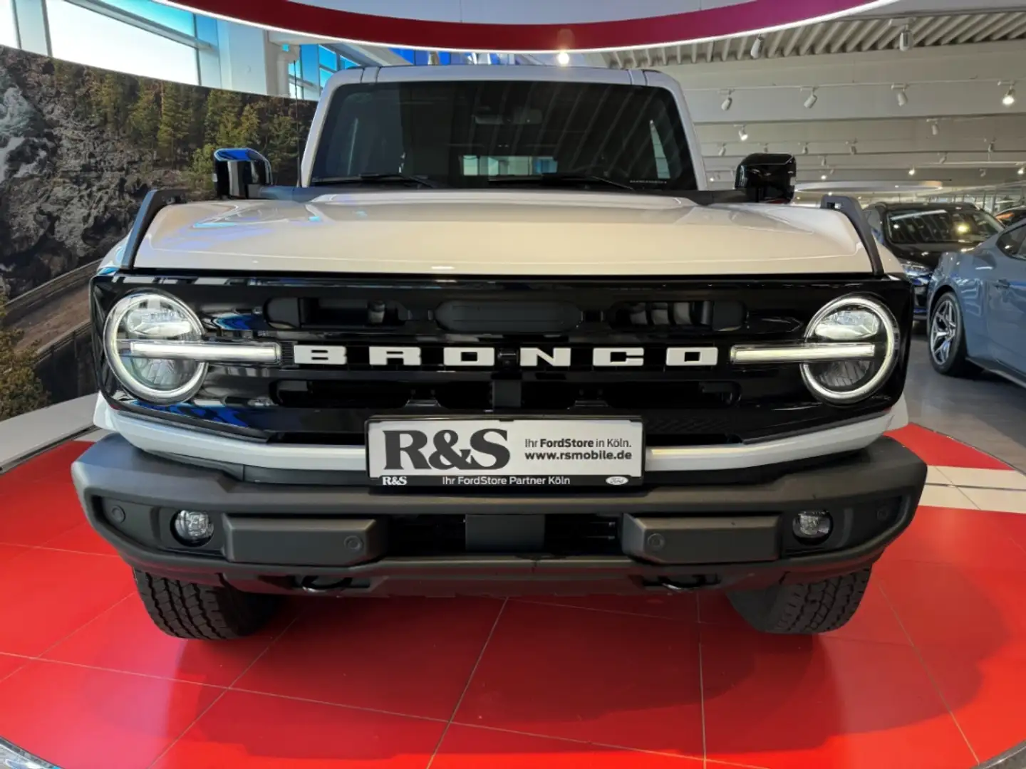 Ford Bronco Outer Banks Ersatzrad+B&O+Key-Free+360-Grad-Kamera Білий - 2