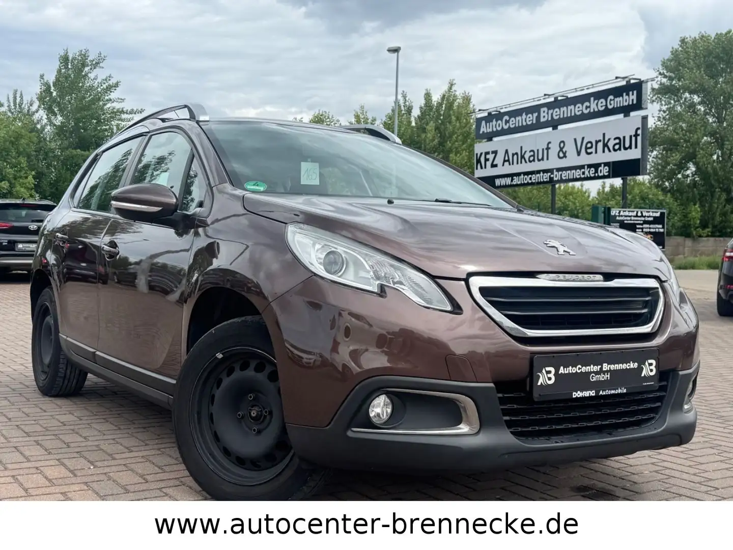 Peugeot 2008 Active Braun - 1