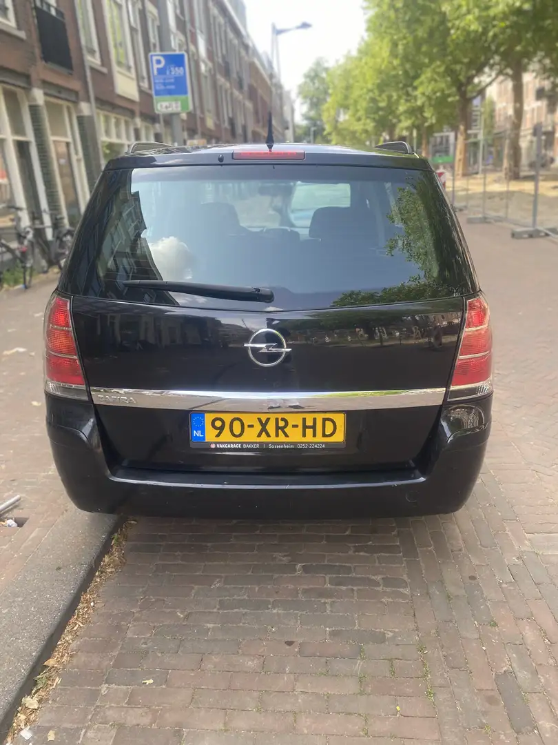 Opel Zafira 1.6 Temptation Zwart - 1