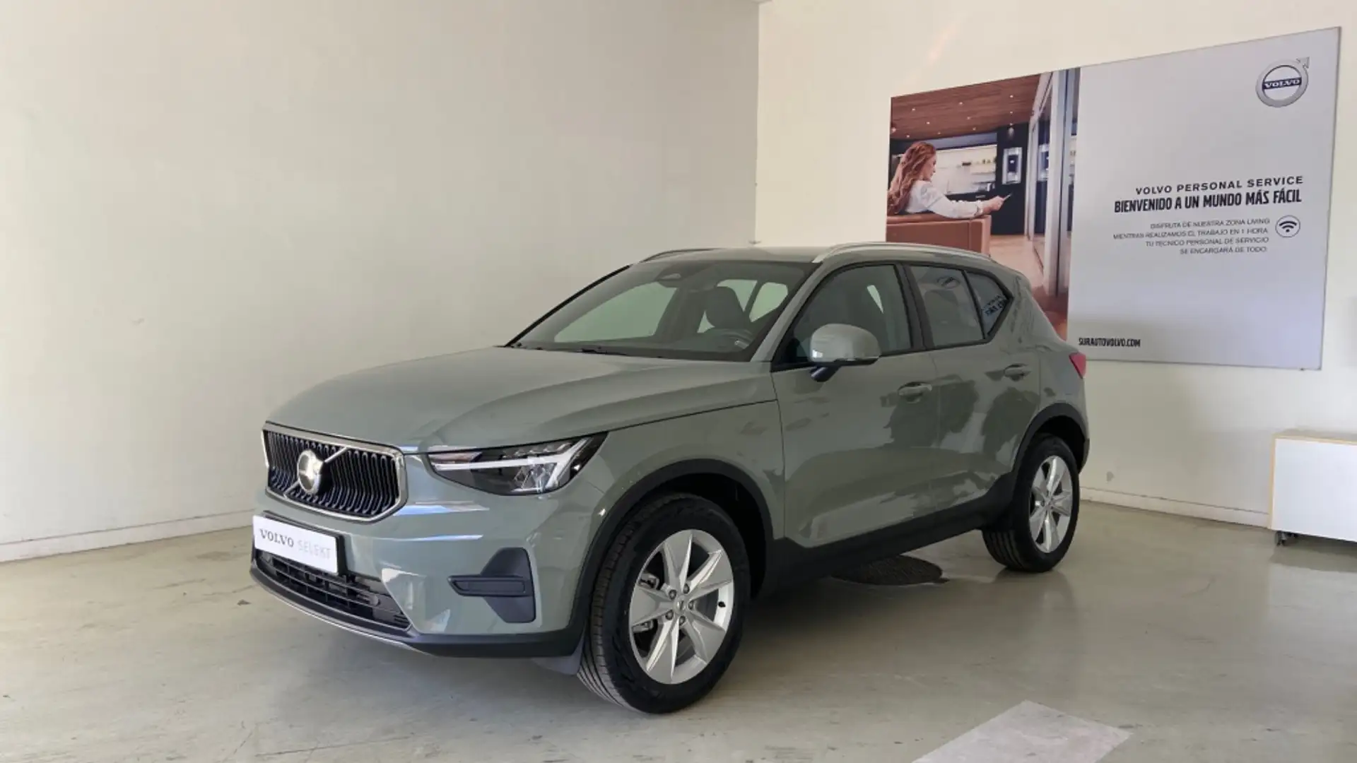 Volvo XC40 2.0 B3 CORE AUTO 163 5P - 1