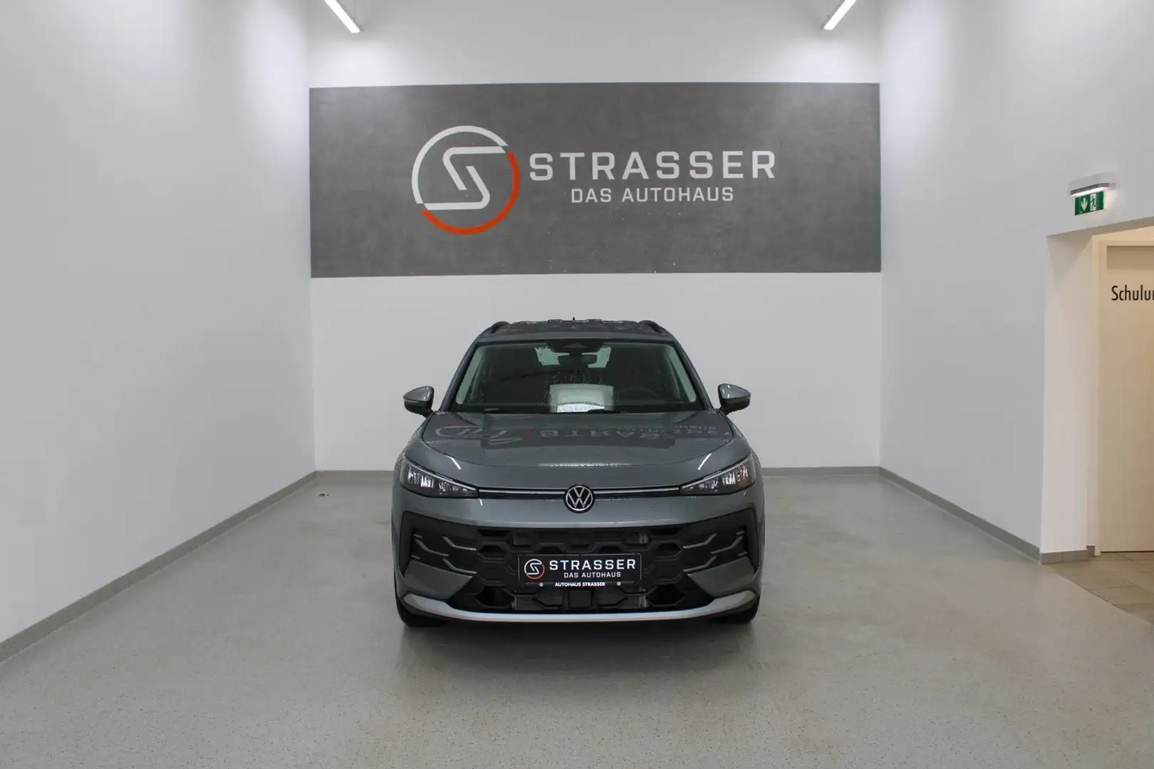 Volkswagen T-Roc Life eTSI DSG Grau - 2