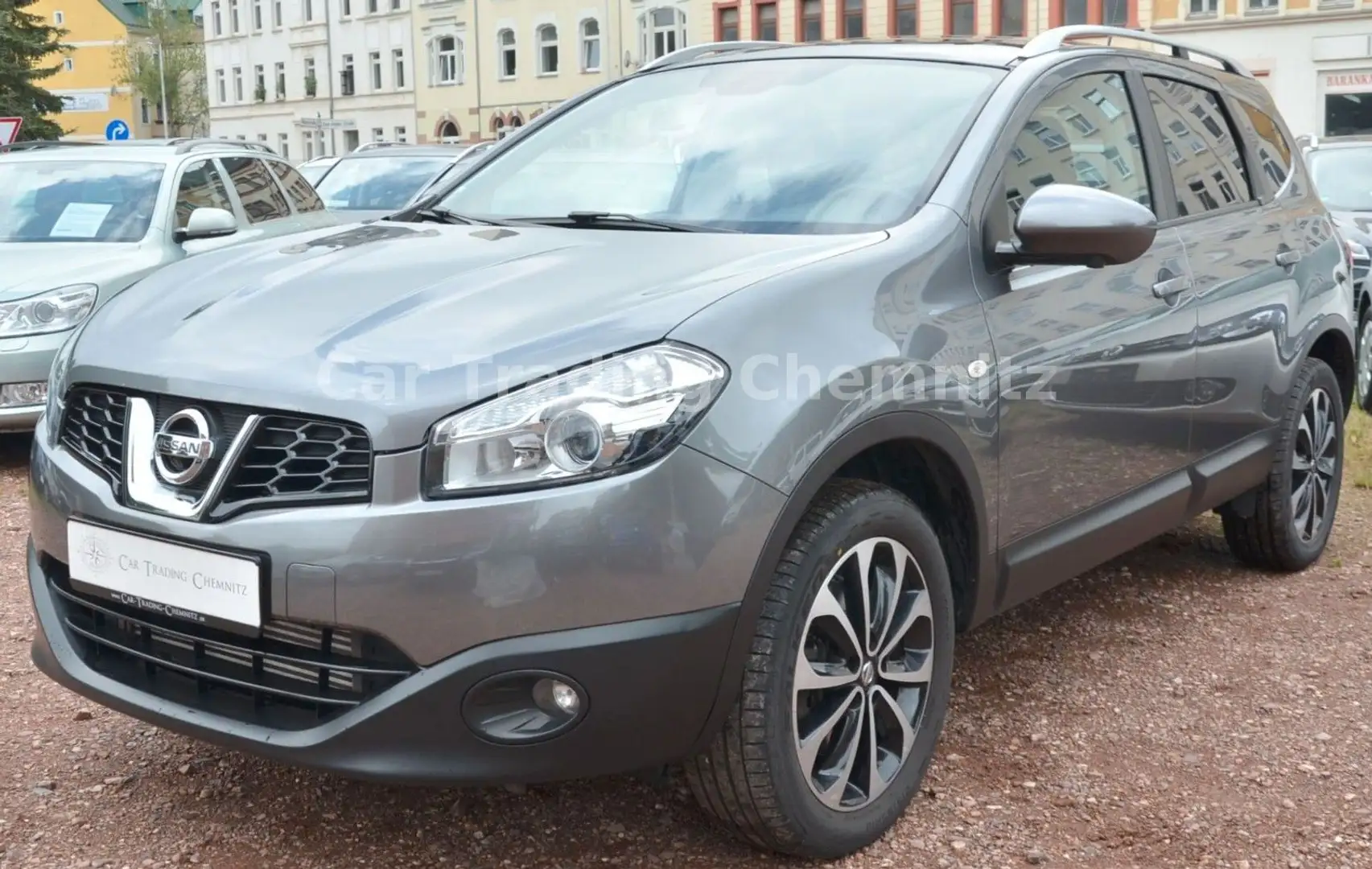 Nissan Qashqai+2 I-Way 4x4 1.6 dCi Navi 7 Sitze 1. Hand Gris - 1