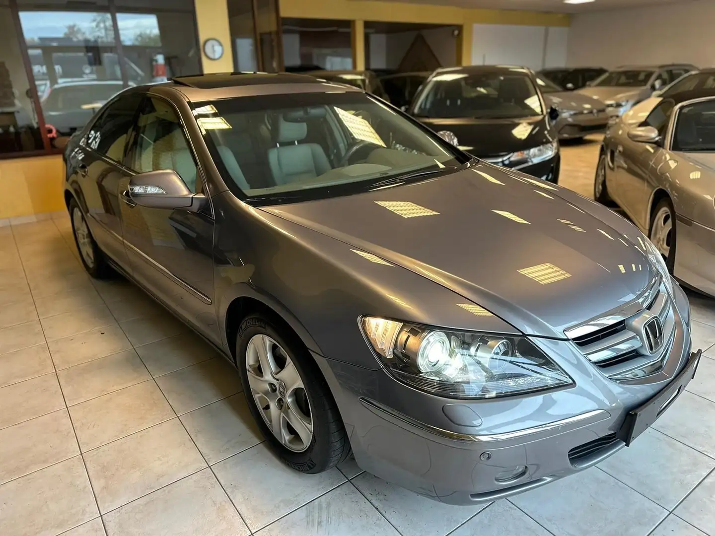 Honda Legend 3.5 V6 SH-AWD - 2