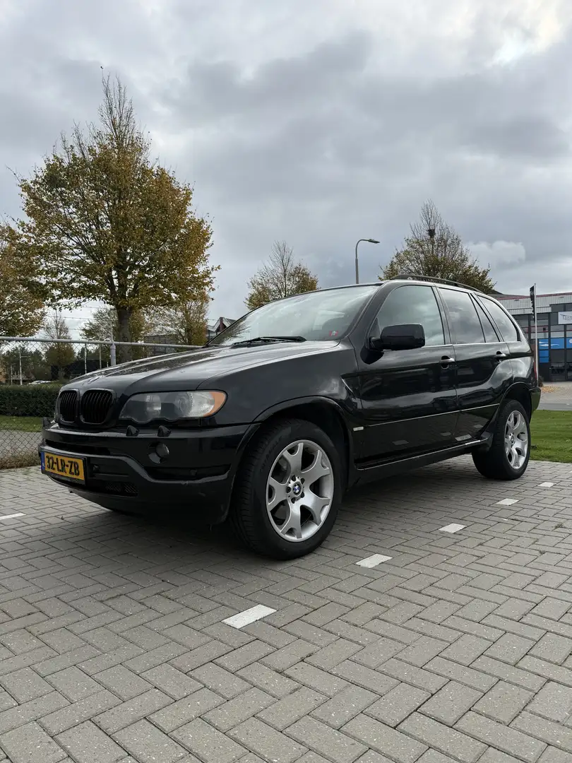 BMW X5 4.4 i Executive - 1