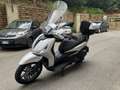 Piaggio Beverly 300 S 10/2021 KM.6468 Argent - thumbnail 3
