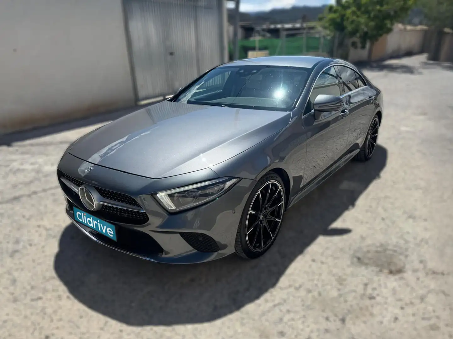 Mercedes-Benz CLS 300 300d Aut. Gris - 2