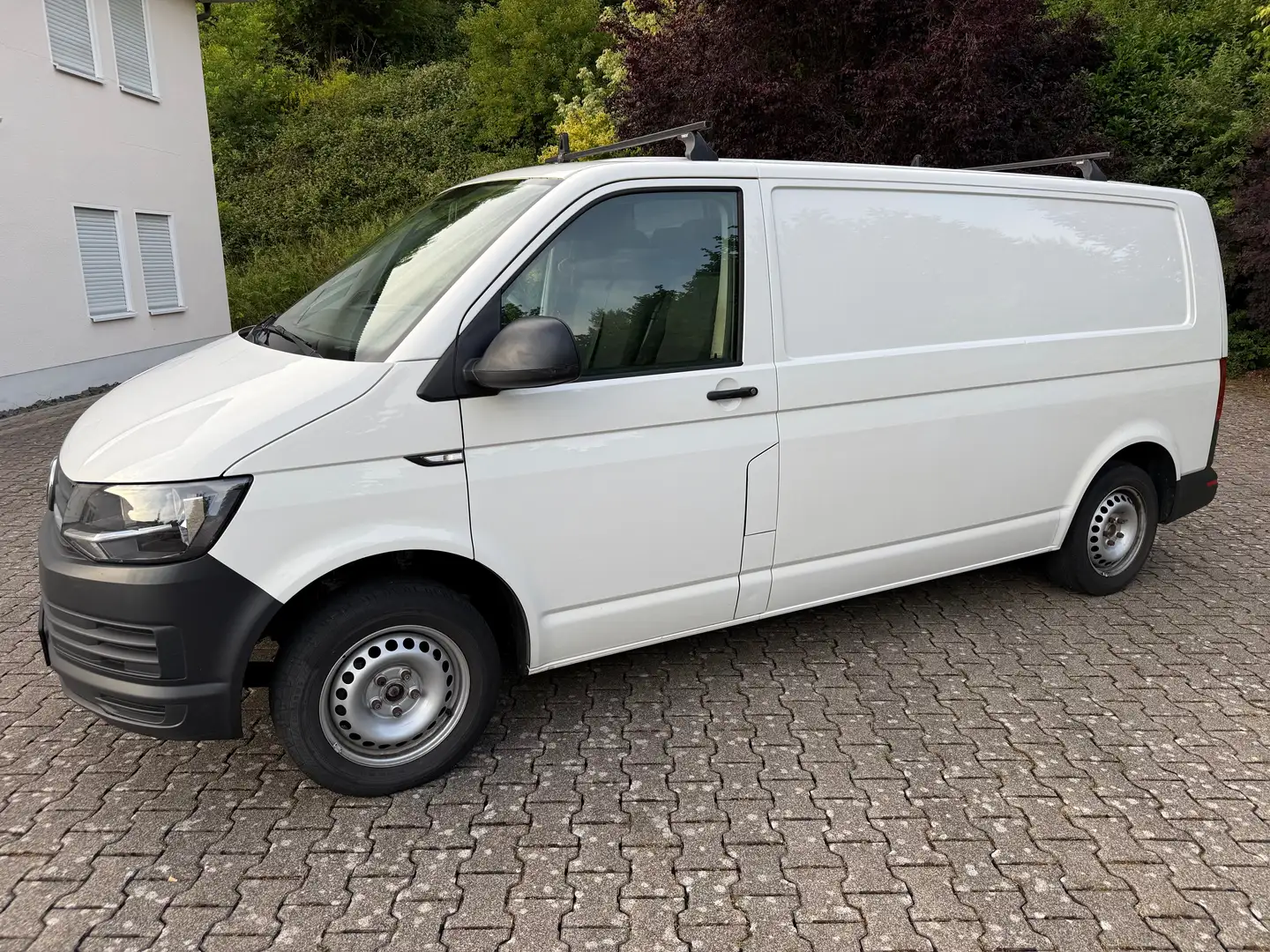 Volkswagen T6 Transporter 2.0 TDI-150PS Kasten lang*KLIMA*TEMPOMAT*AHK*SHZ Weiß - 2