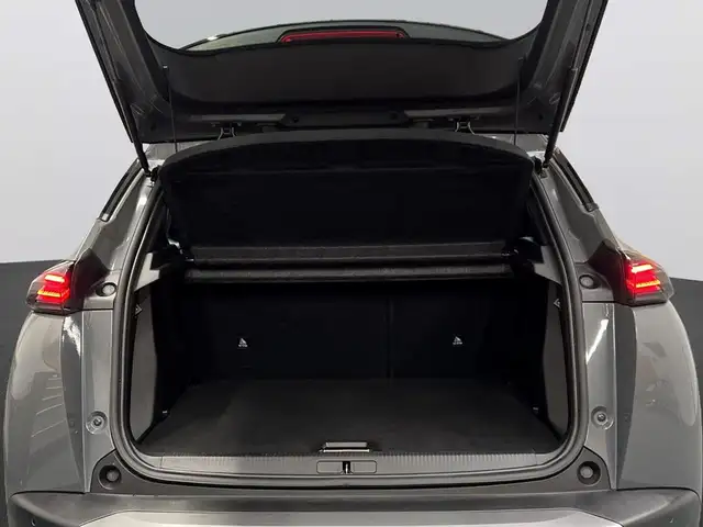 Peugeot 2008 view 8