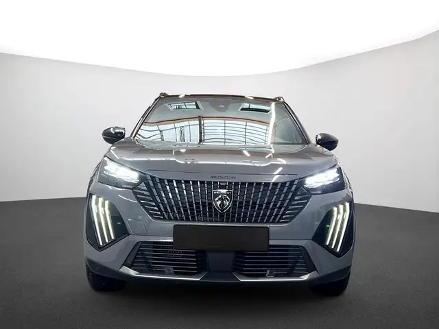 Peugeot 2008 view 3