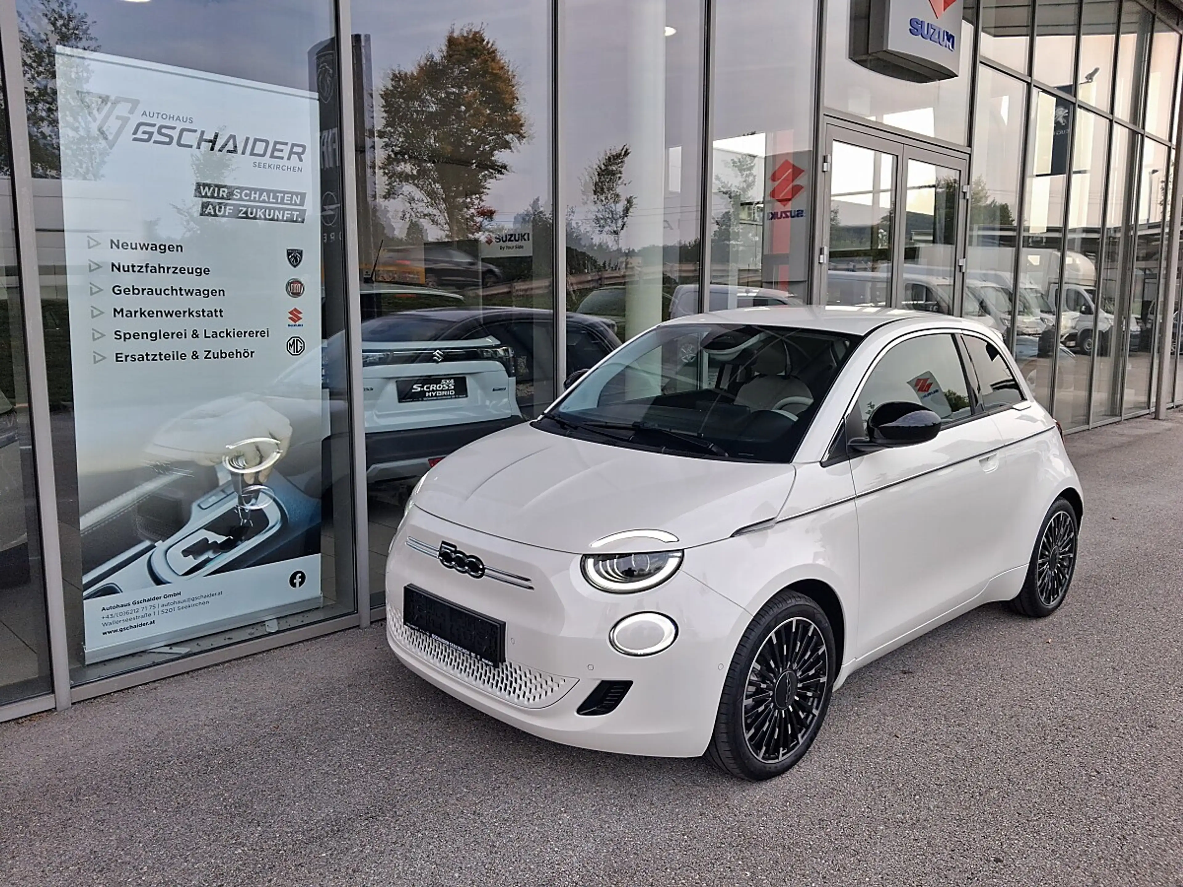 Fiat 500e La Prima