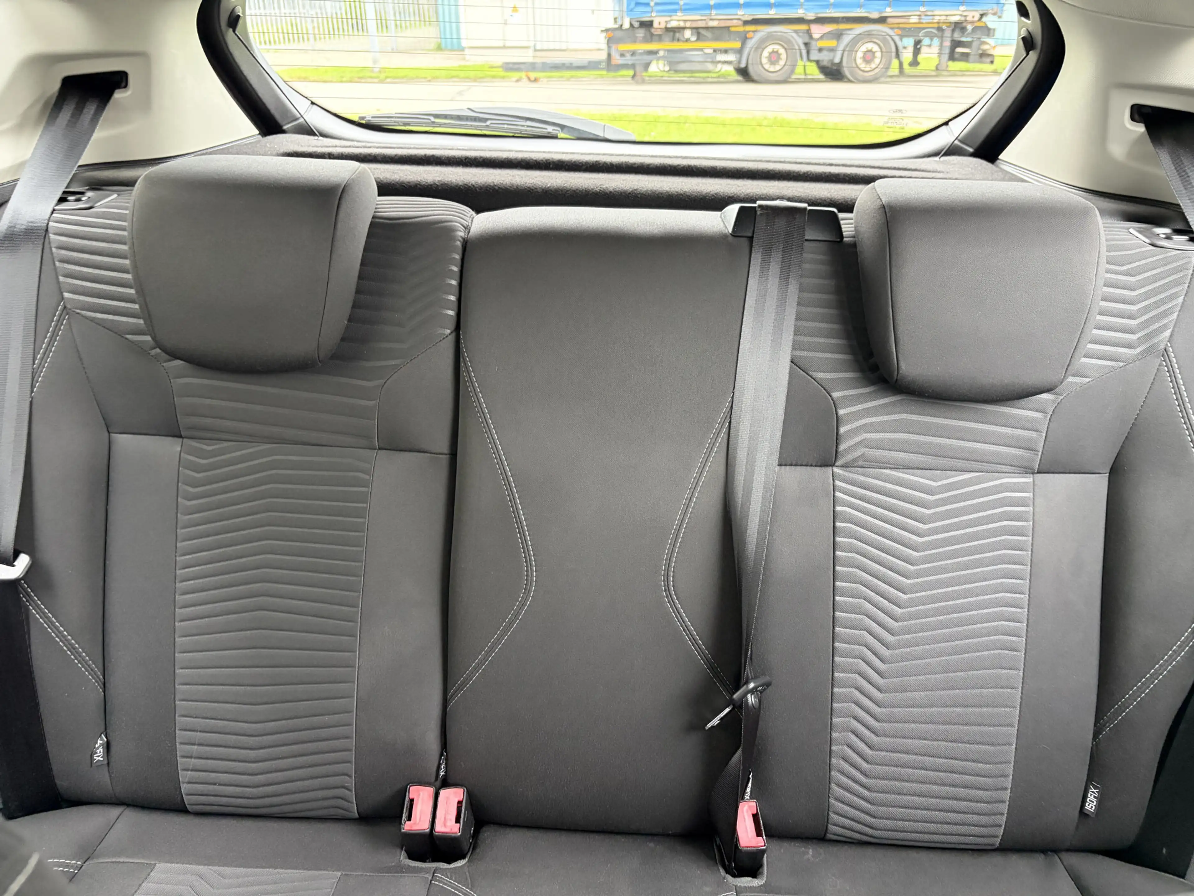 Ford Fiesta 1.0i EcoBoost Titanium 5-Deurs 101 PK. Distributie — photo 24