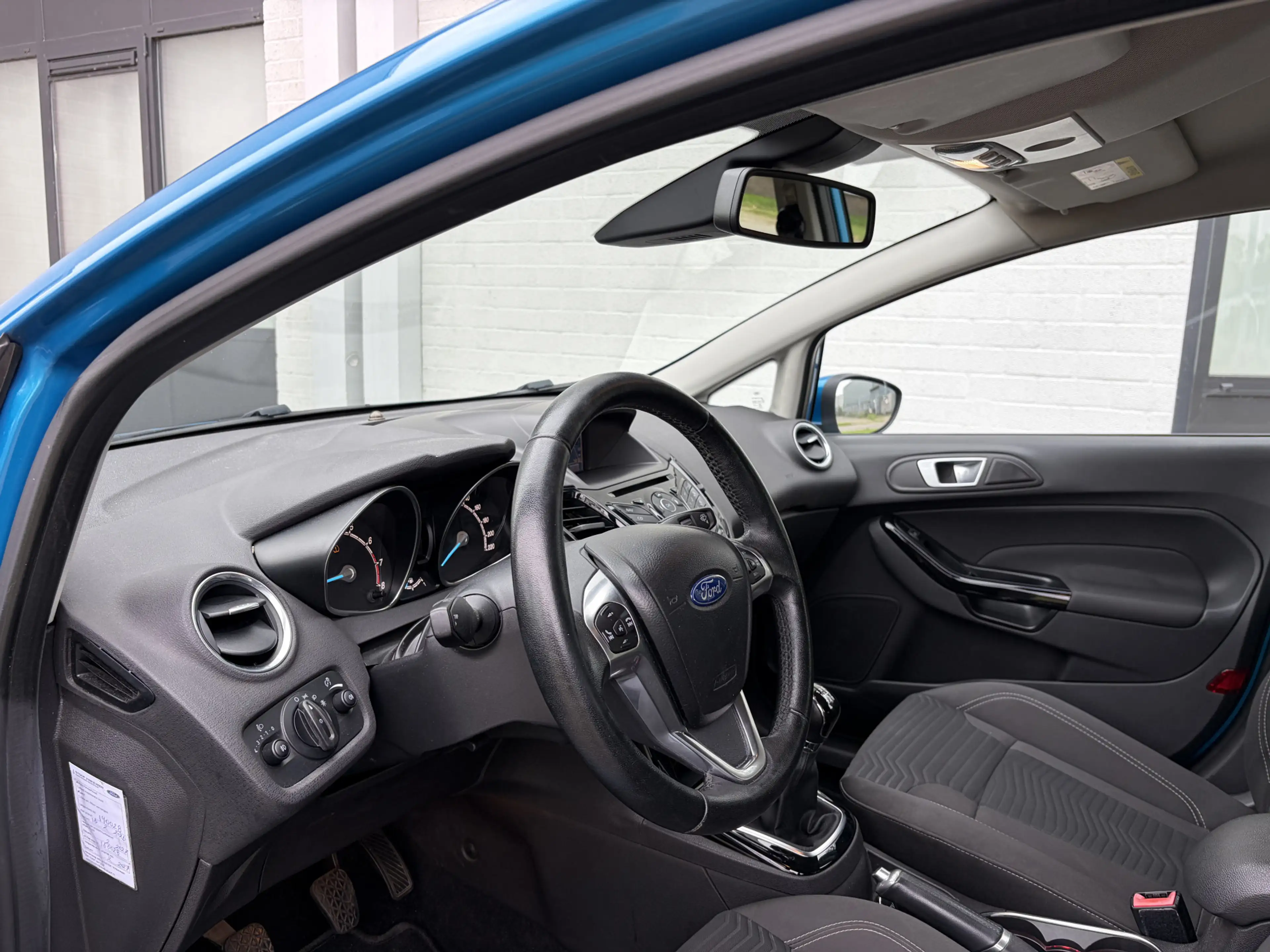 Ford Fiesta 1.0i EcoBoost Titanium 5-Deurs 101 PK. Distributie — photo 9