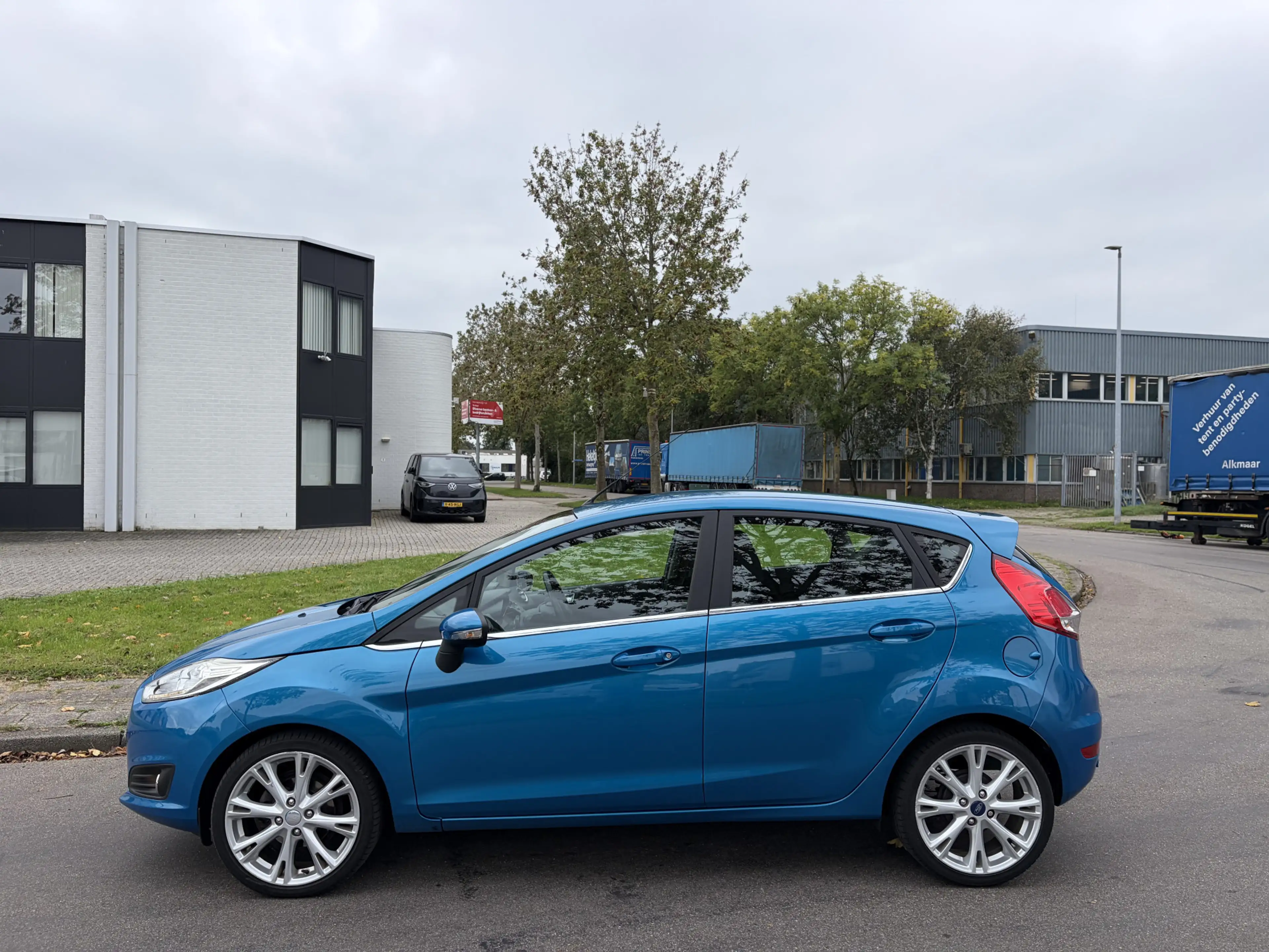 Ford Fiesta 1.0i EcoBoost Titanium 5-Deurs 101 PK. Distributie — photo 8