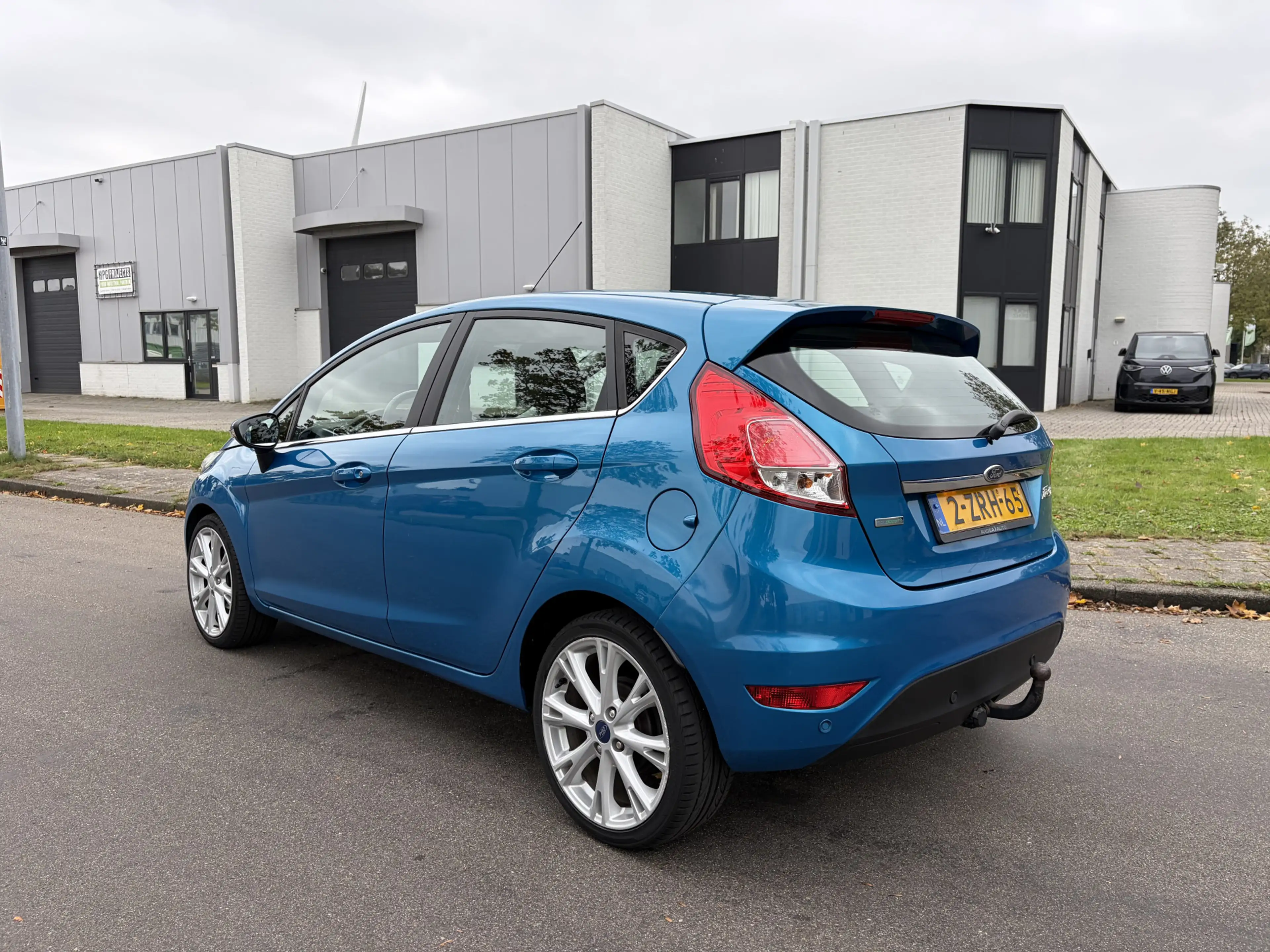 Ford Fiesta 1.0i EcoBoost Titanium 5-Deurs 101 PK. Distributie — photo 7