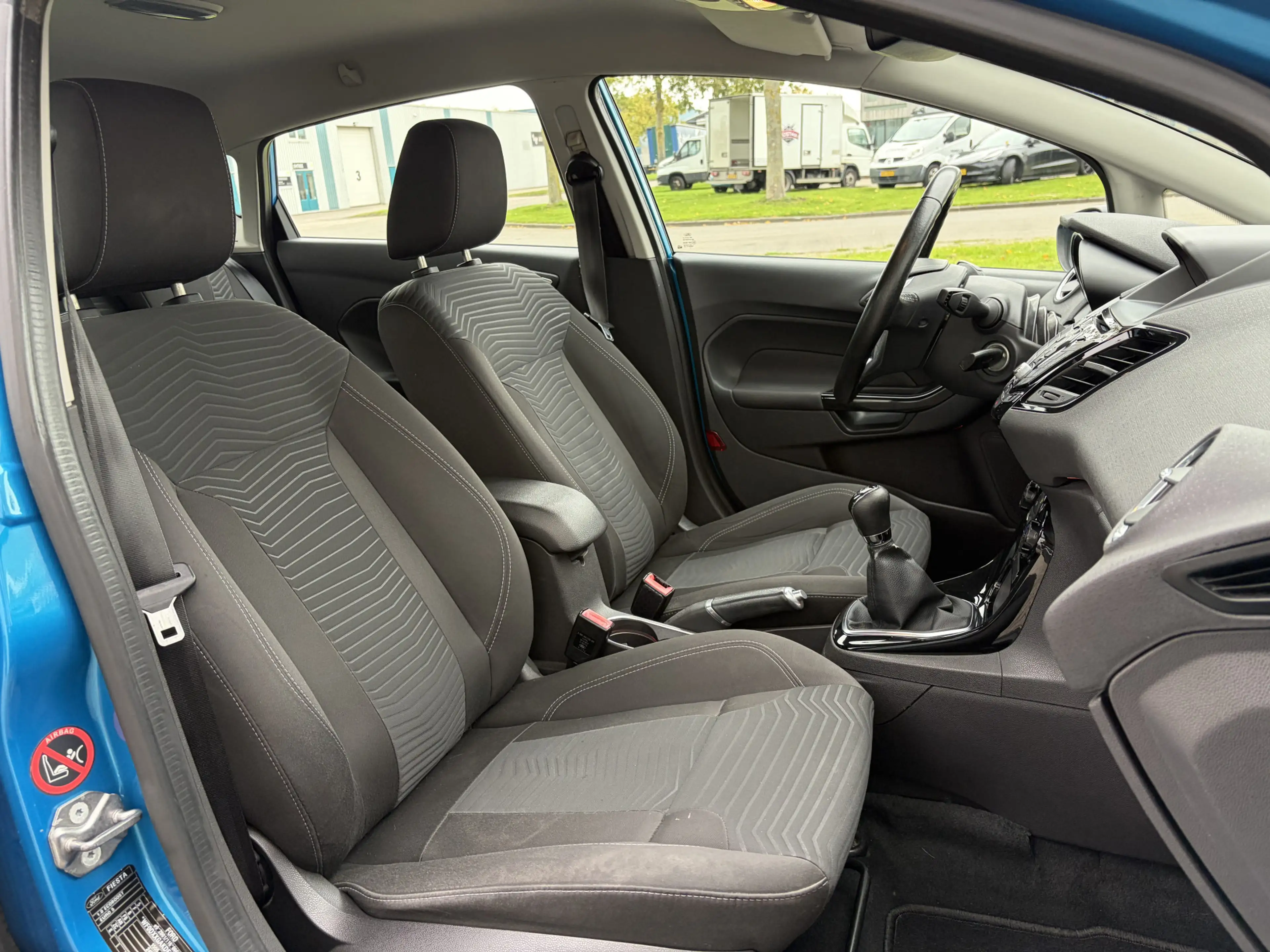 Ford Fiesta 1.0i EcoBoost Titanium 5-Deurs 101 PK. Distributie — photo 17