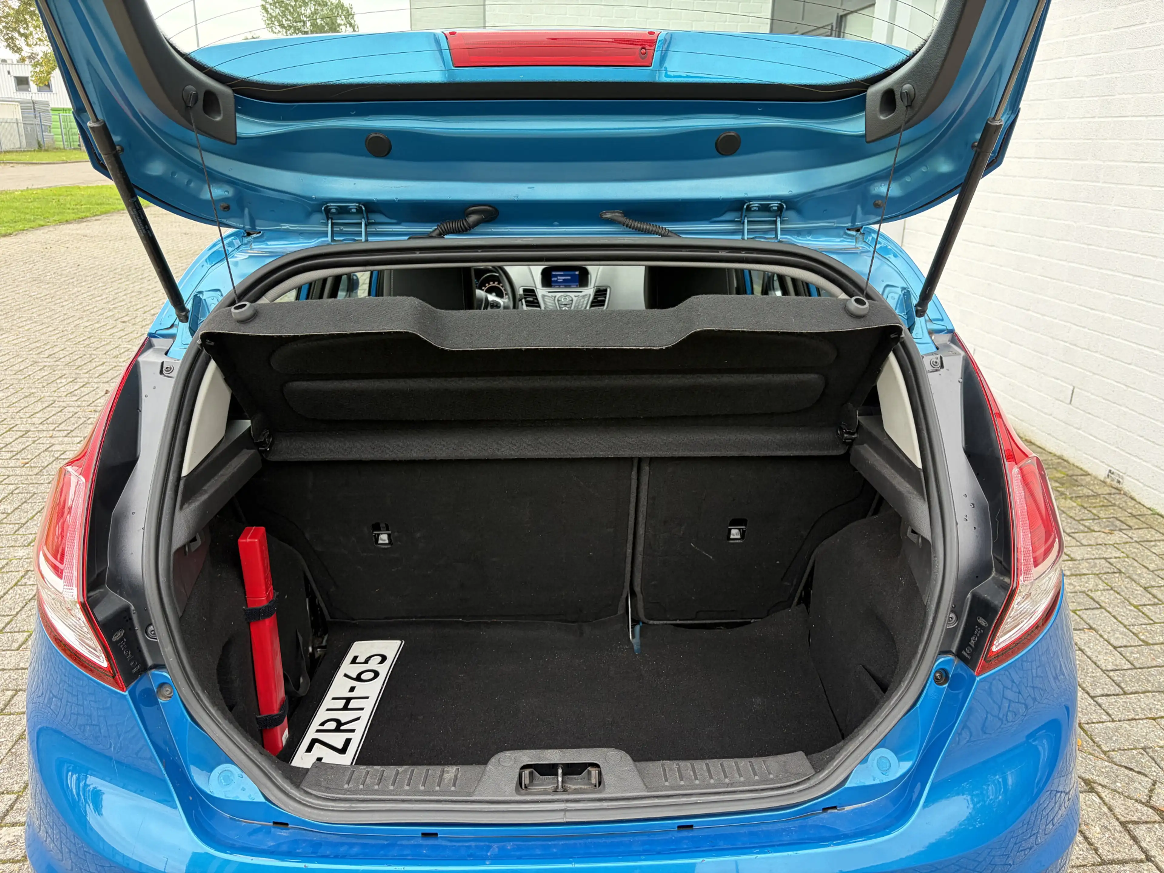 Ford Fiesta 1.0i EcoBoost Titanium 5-Deurs 101 PK. Distributie — photo 15