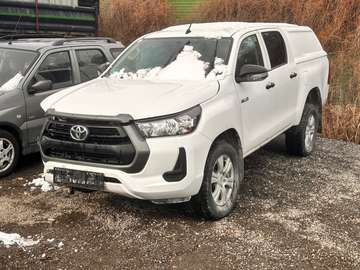 Hilux DK Invincible 4WD 2,4 D-4D Invincible