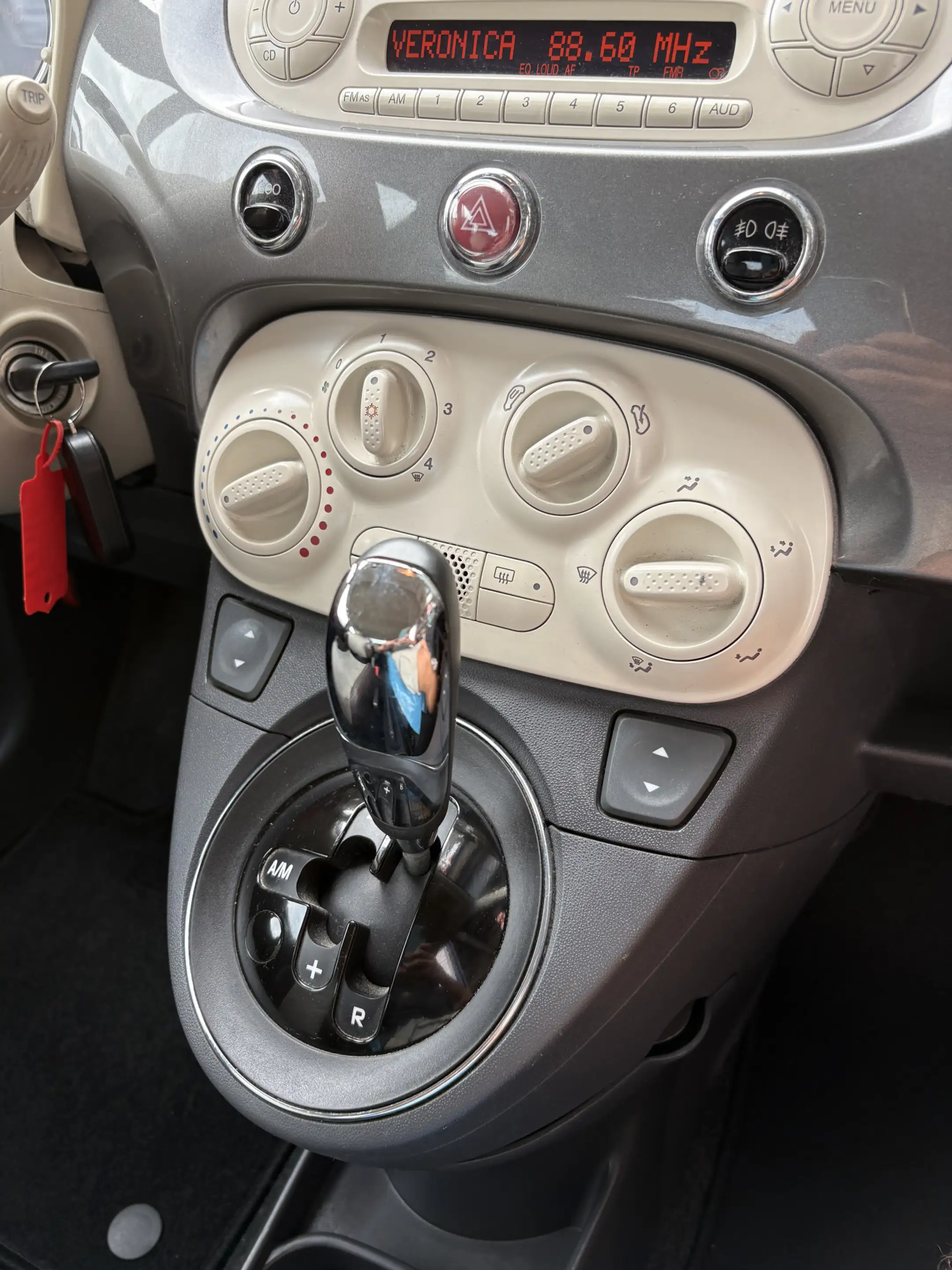 Fiat 500C 0.9 TwinAir Lounge AUTOMAAT/NL AUTO/AIRCO/NW APK — photo 13