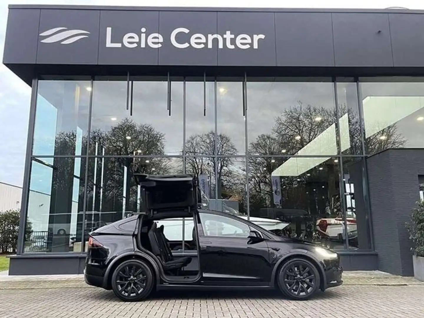 Tesla Model X Dual Motor AWD / 7-seat / Full self driving Schwarz - 2