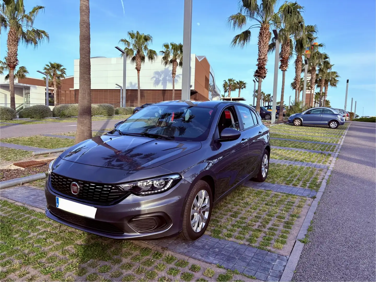 Fiat Tipo Sedán 1.4 Pop - 1