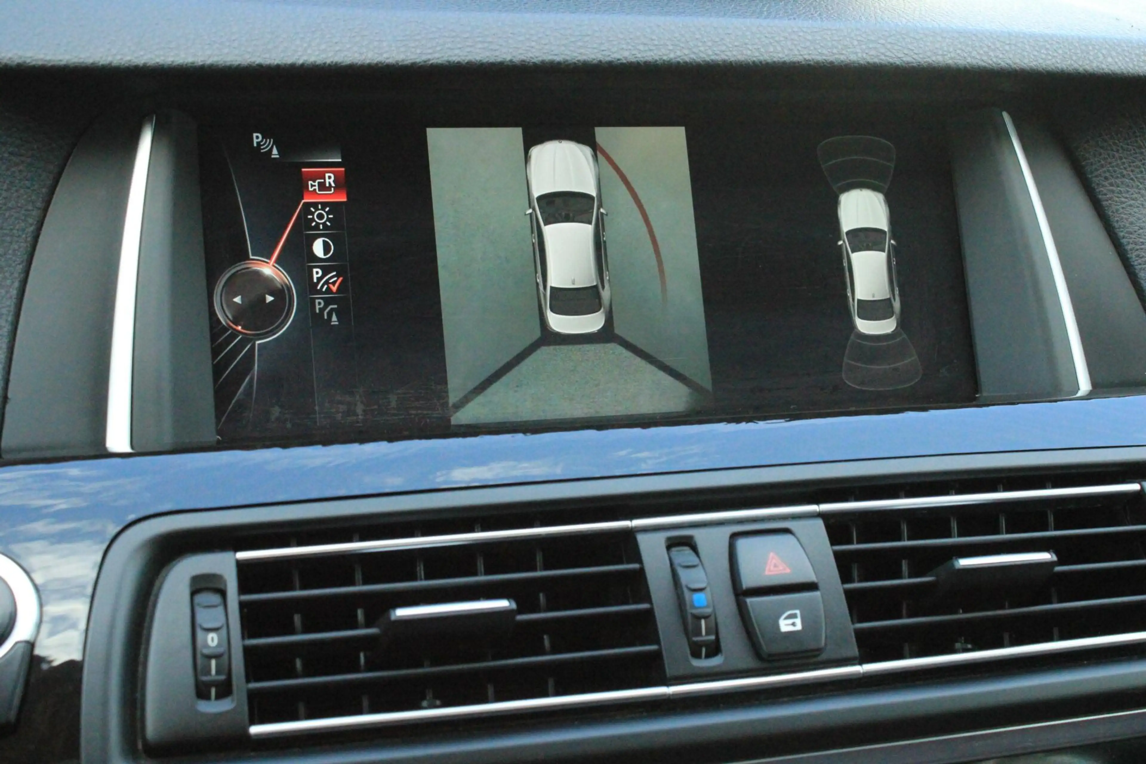 BMW 528 5-serie 528i Softclose HUD Pano Memory Keyless Sch — photo 37