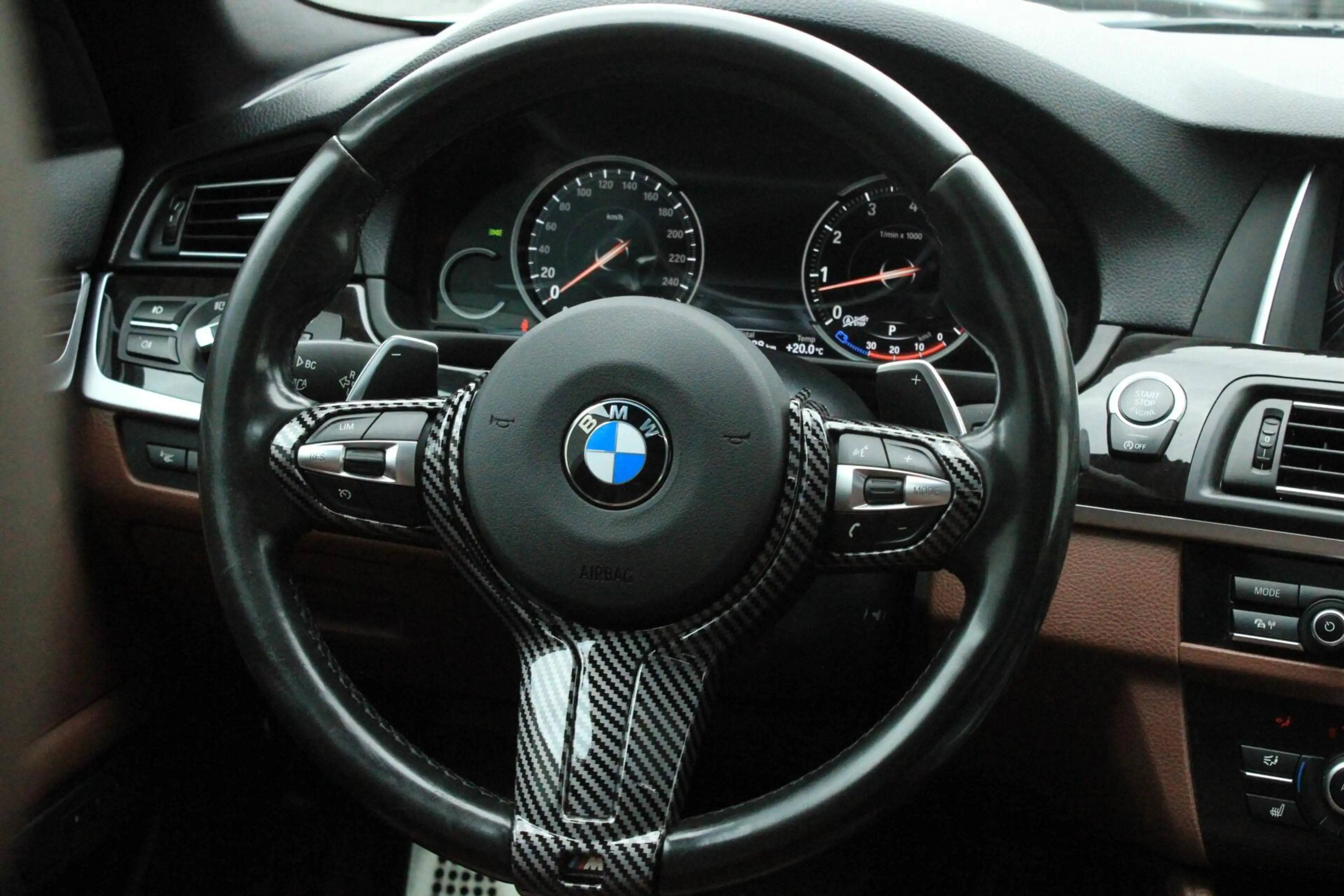 BMW 528 5-serie 528i Softclose HUD Pano Memory Keyless Sch — photo 35