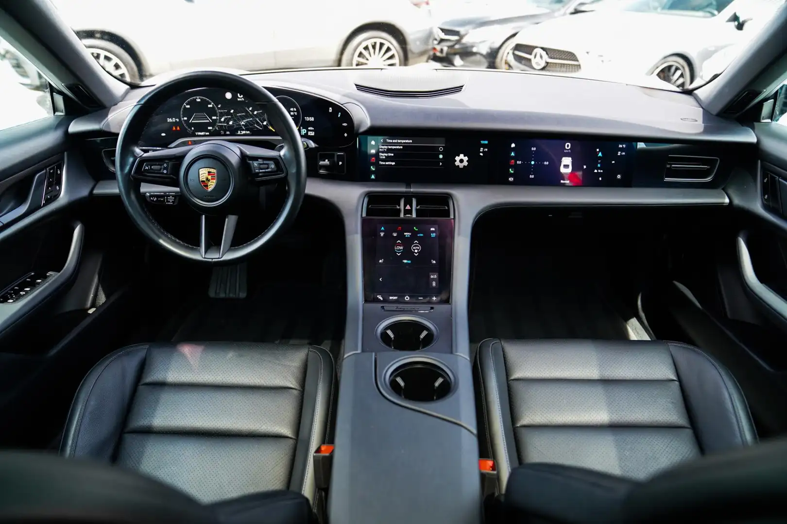 Porsche Taycan 4S Performance 84 kWh | InnoDrive | Bose Sound | P Wit - 2
