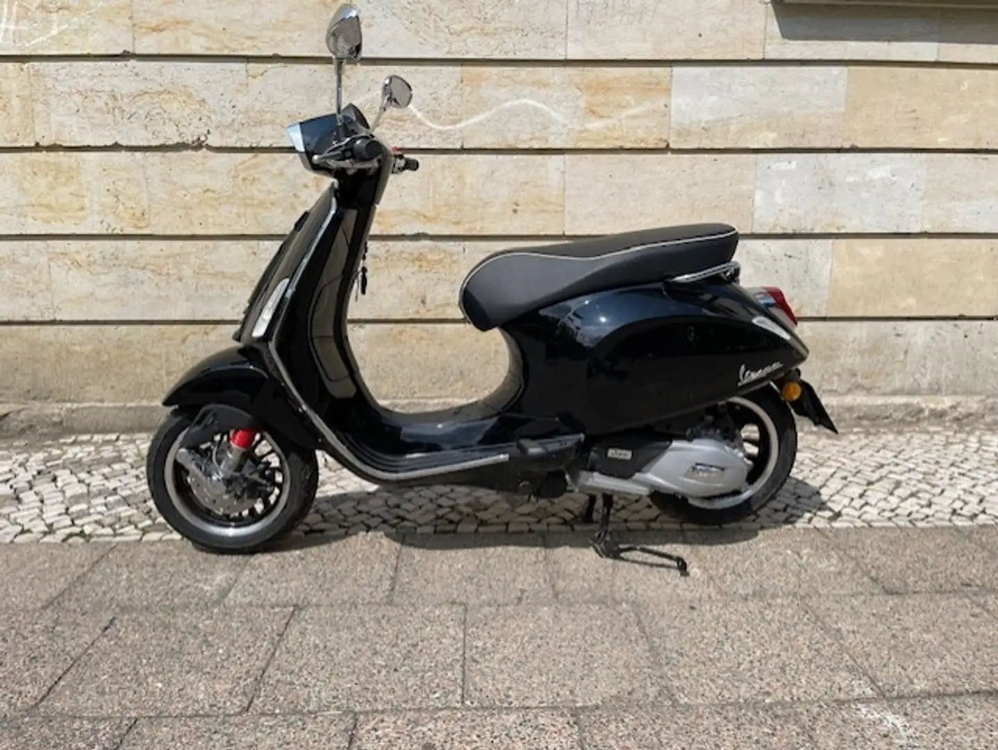 Vespa Sprint 125 ABS Černá - 2