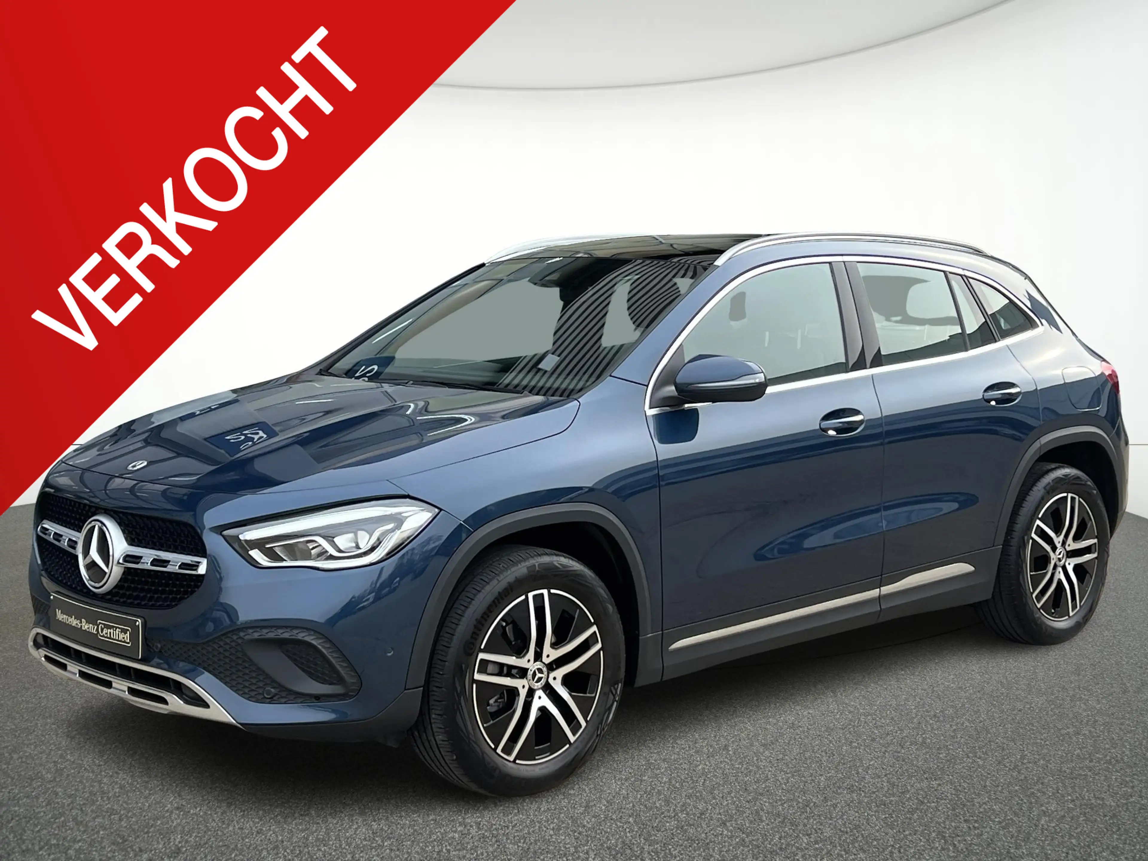 Mercedes-Benz GLA 180 progressive met panodak