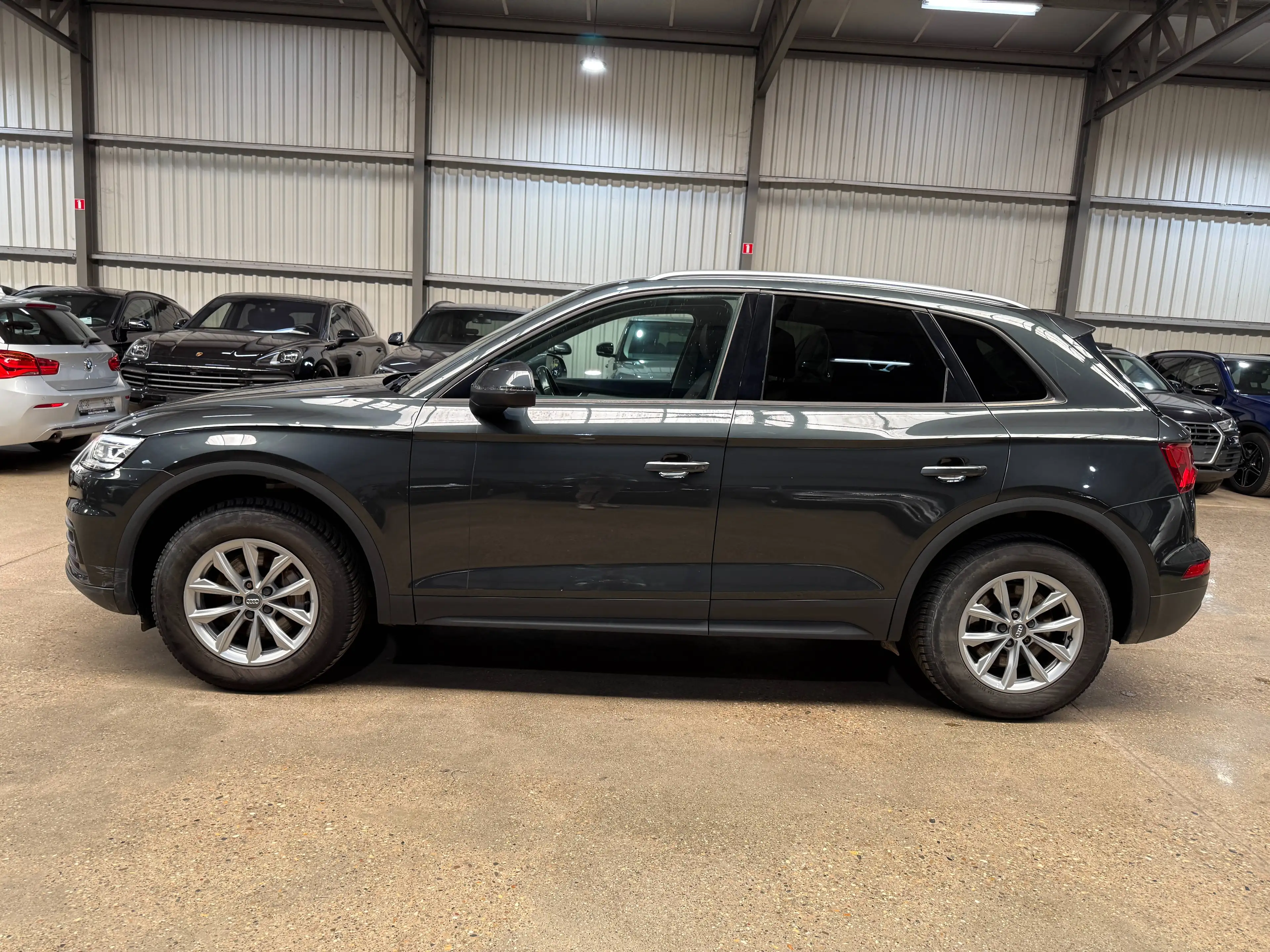 Audi Q5 Q5 2.0 TDi Quattro Design S tronic — photo 4