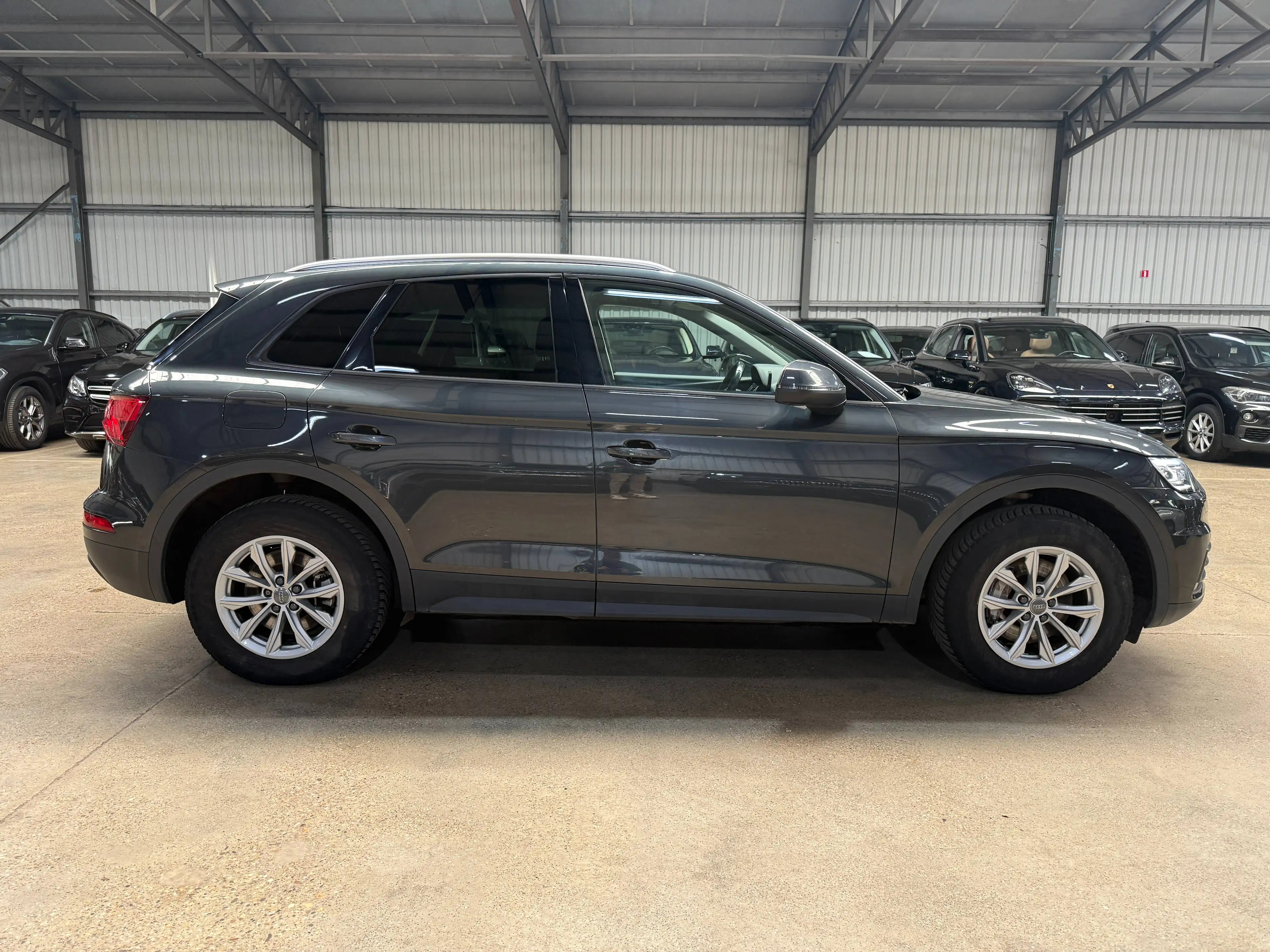 Audi Q5 Q5 2.0 TDi Quattro Design S tronic — photo 8