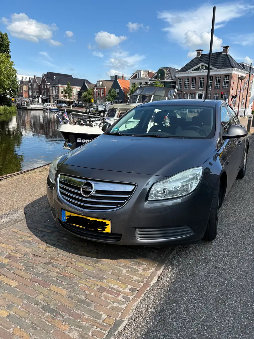 Opel Insignia 1.8 Sport - 1