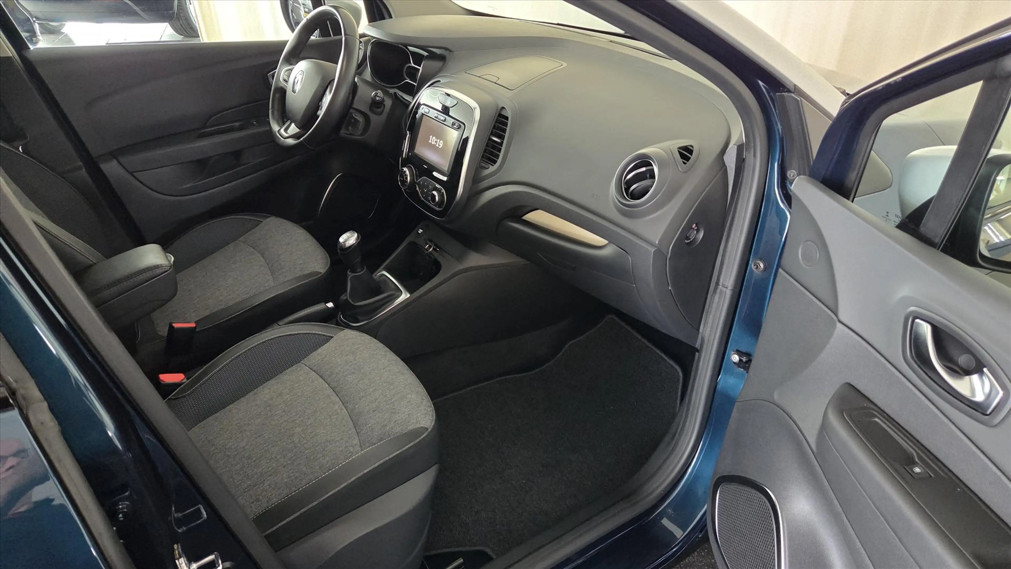 Renault Captur Energy TCe 90PK Dynamique — photo 12