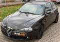 Alfa Romeo 147 ANDERE 147 1.6*KLIMA*TEMPO*TÜV 09/2026 Schwarz - thumbnail 1