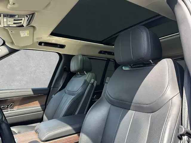 Land Rover Range Rover view 10